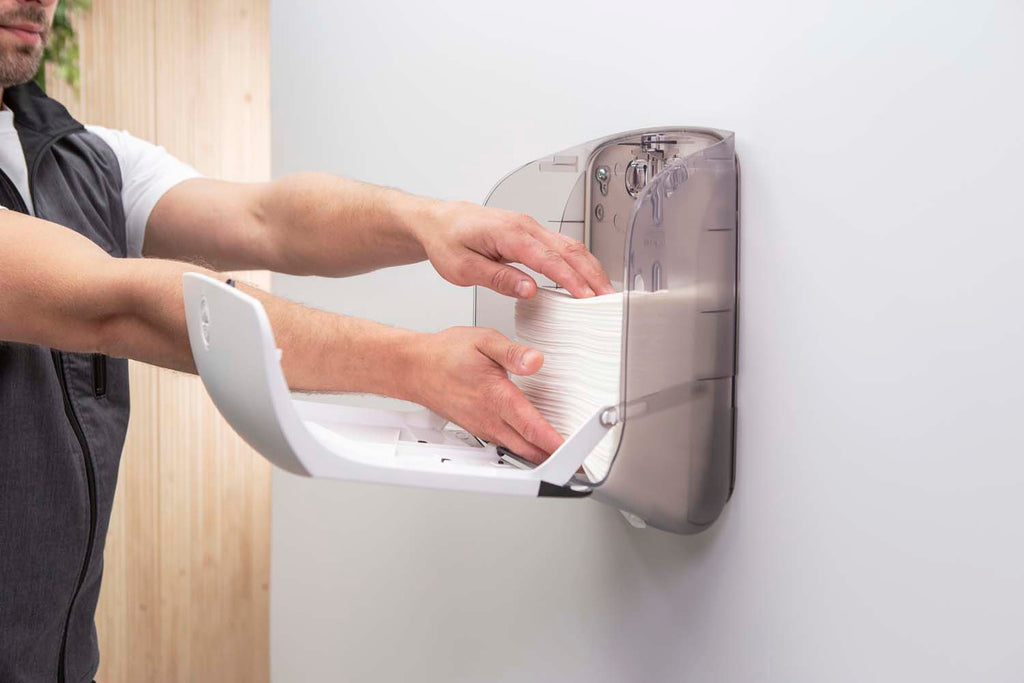 Dispenser Katrin Håndklædeark S L13.5xB30xH32.9cm Plast Hvid,1 stk/krt